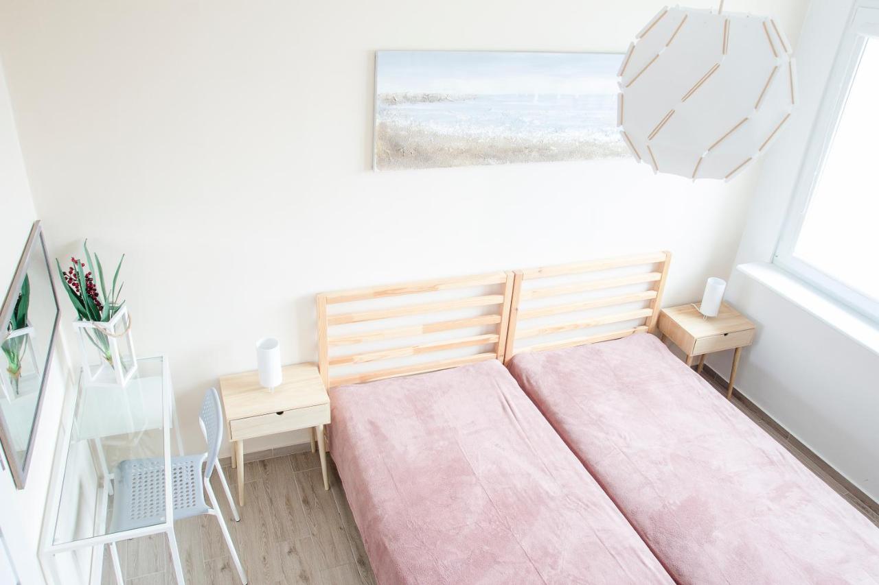 Apartament Al-dom Szary Bursztyn *
